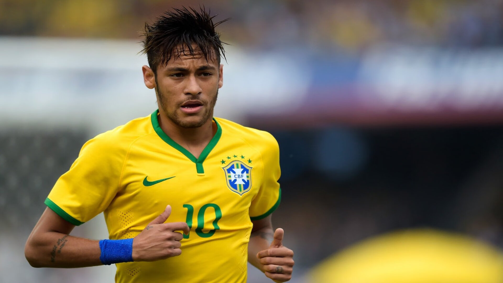 法国橄榄球的品牌价值飞速提升,吸引更多赞助商,法国top14橄榄球联赛