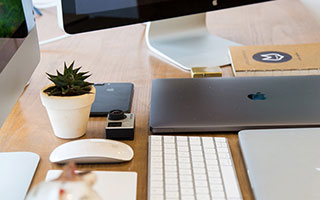 爱游戏ayx-“中超联赛转播观看人数创新高”，中超转播安排